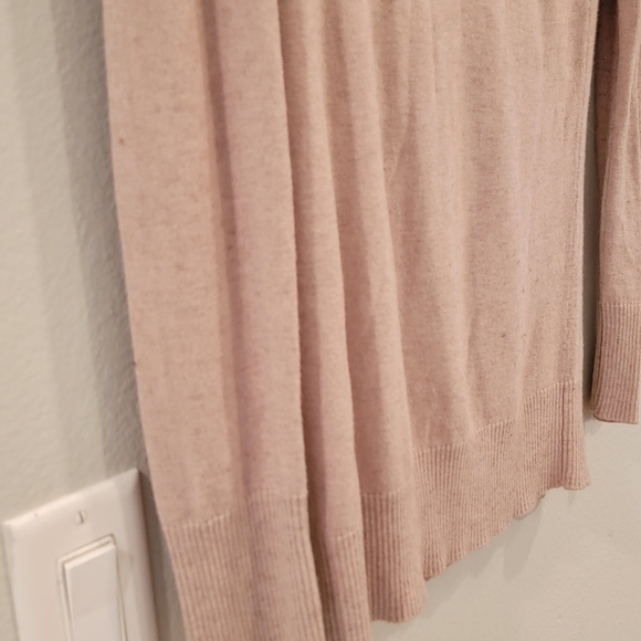 Chelsea & Theodore Wool Blend Beige Sweater Fringe Cowl Neck Size Small - Picture 13 of 15